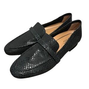 Vionic Women's Size 7.5 Black Zana Lizard‎ Print Comfort Smoking Venetian Flats